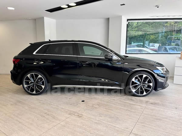 Audi A3 - Vue latérale